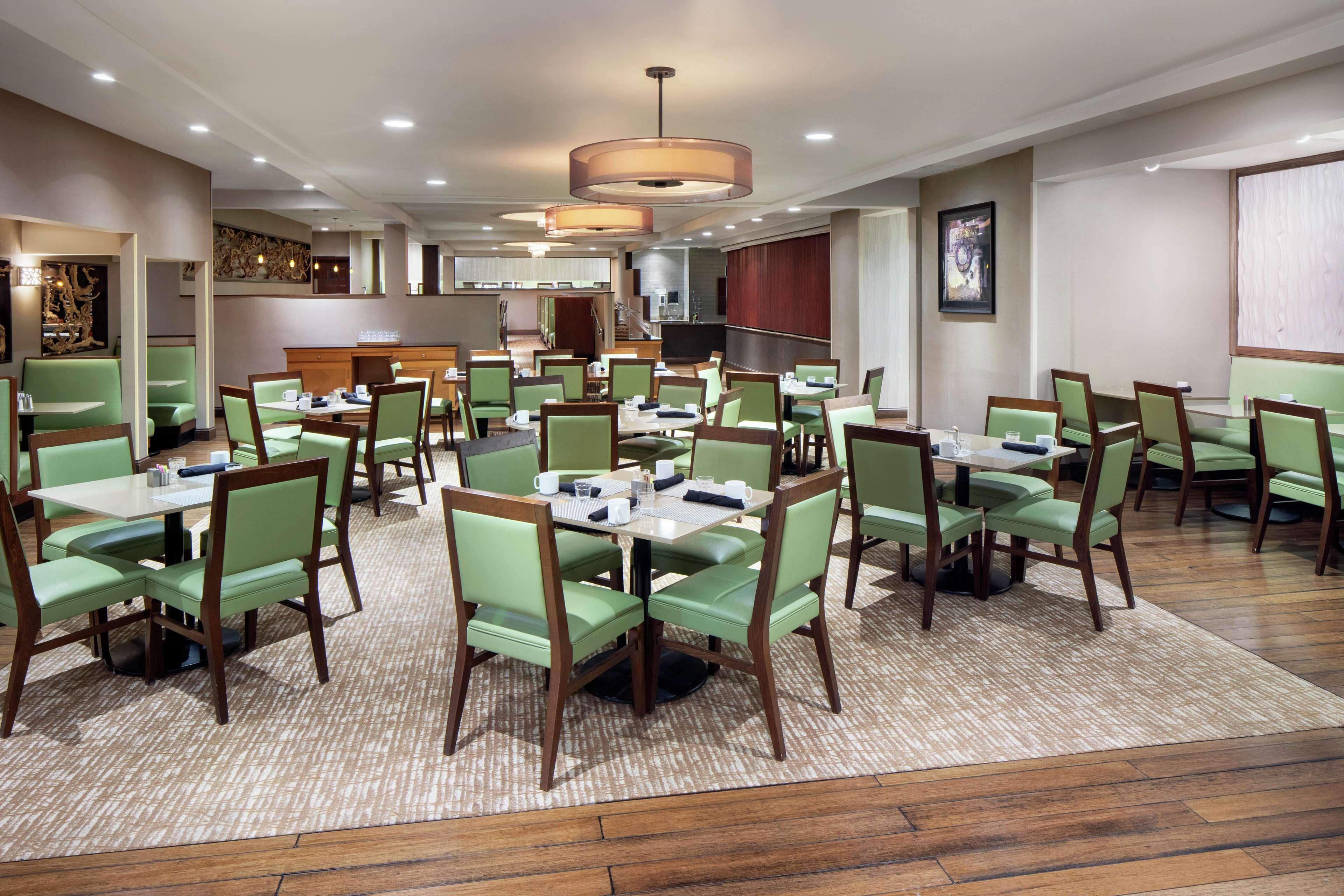 Doubletree By Hilton Cleveland East Beachwood Zewnętrze zdjęcie