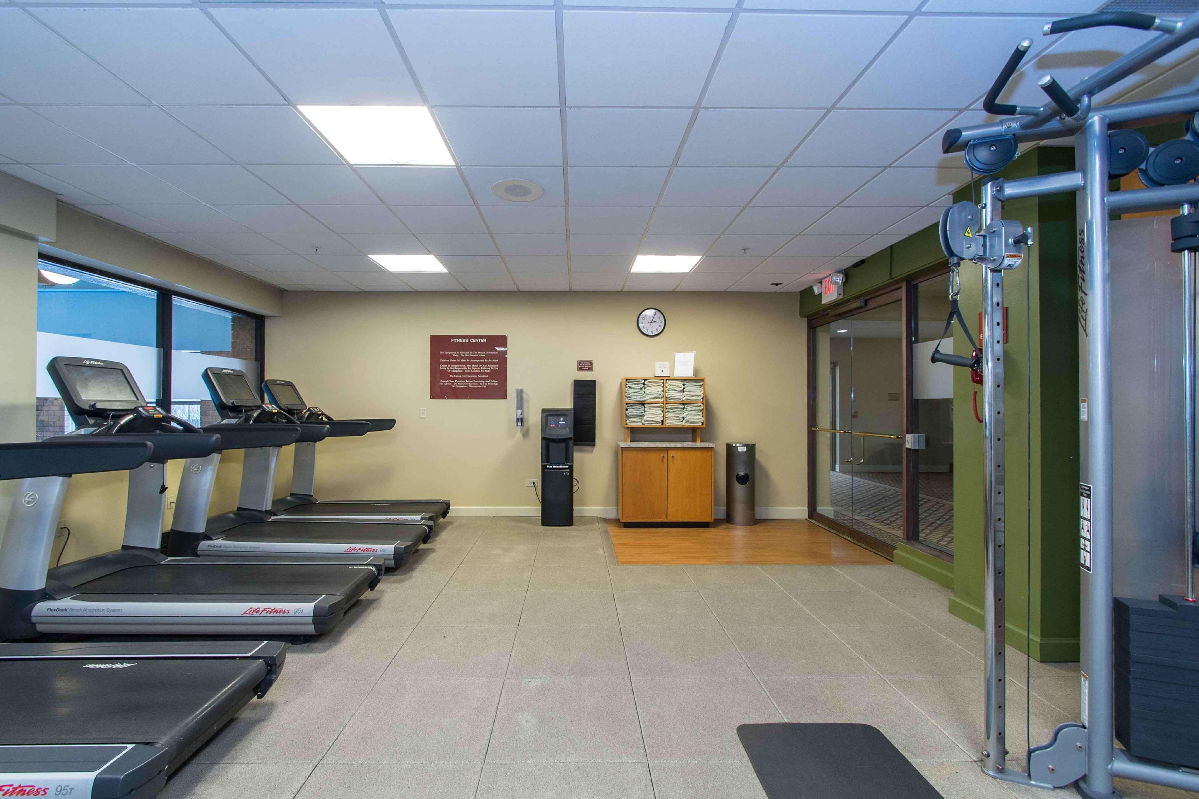 Doubletree By Hilton Cleveland East Beachwood Zewnętrze zdjęcie