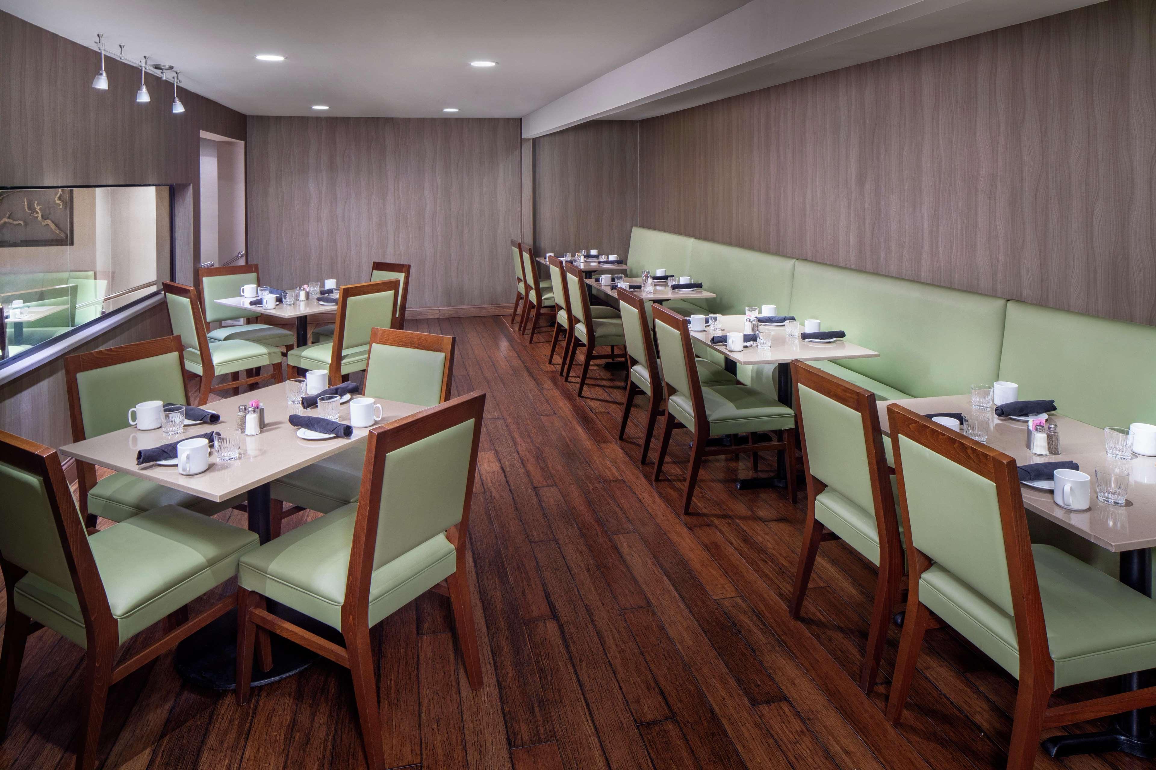 Doubletree By Hilton Cleveland East Beachwood Zewnętrze zdjęcie