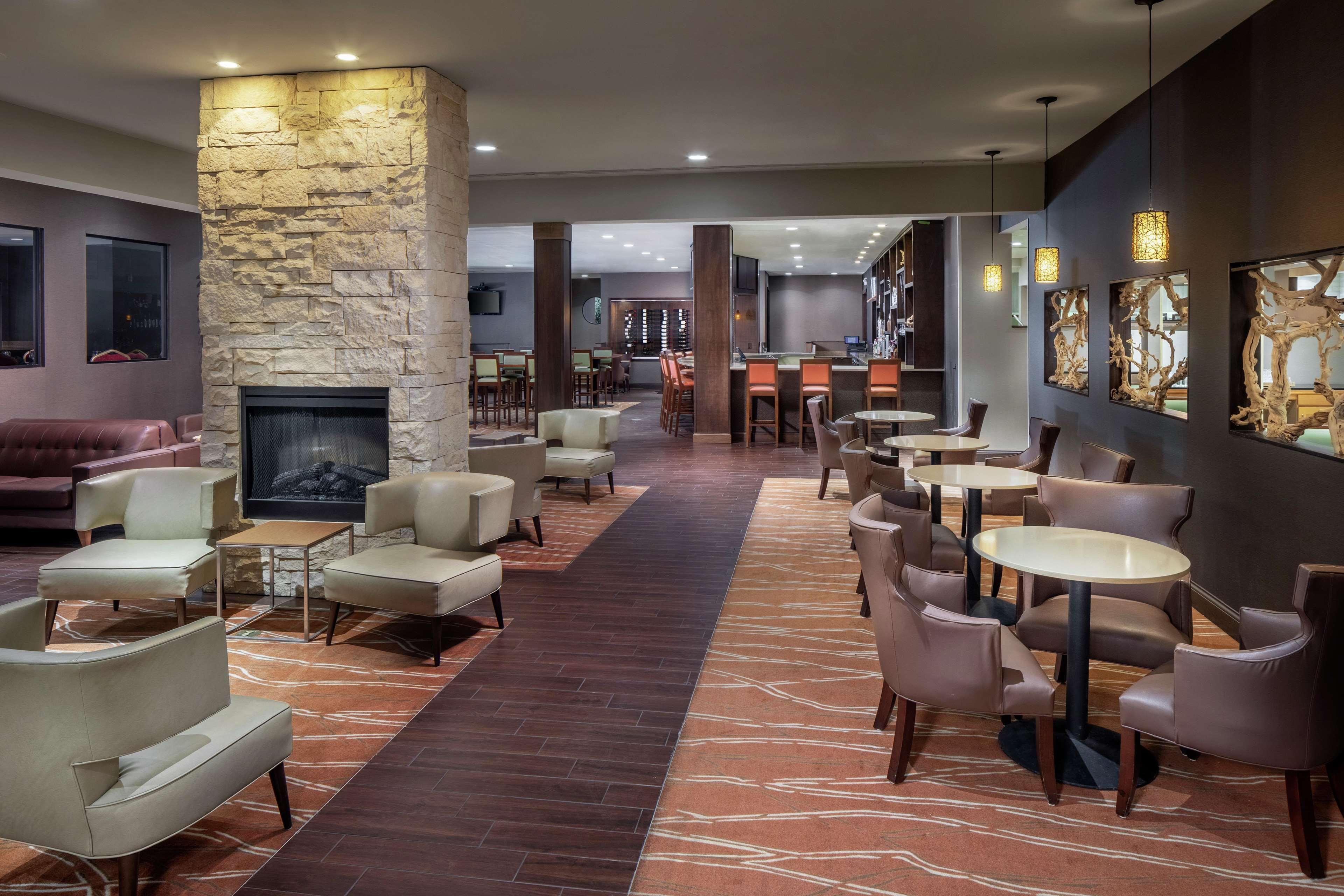 Doubletree By Hilton Cleveland East Beachwood Zewnętrze zdjęcie