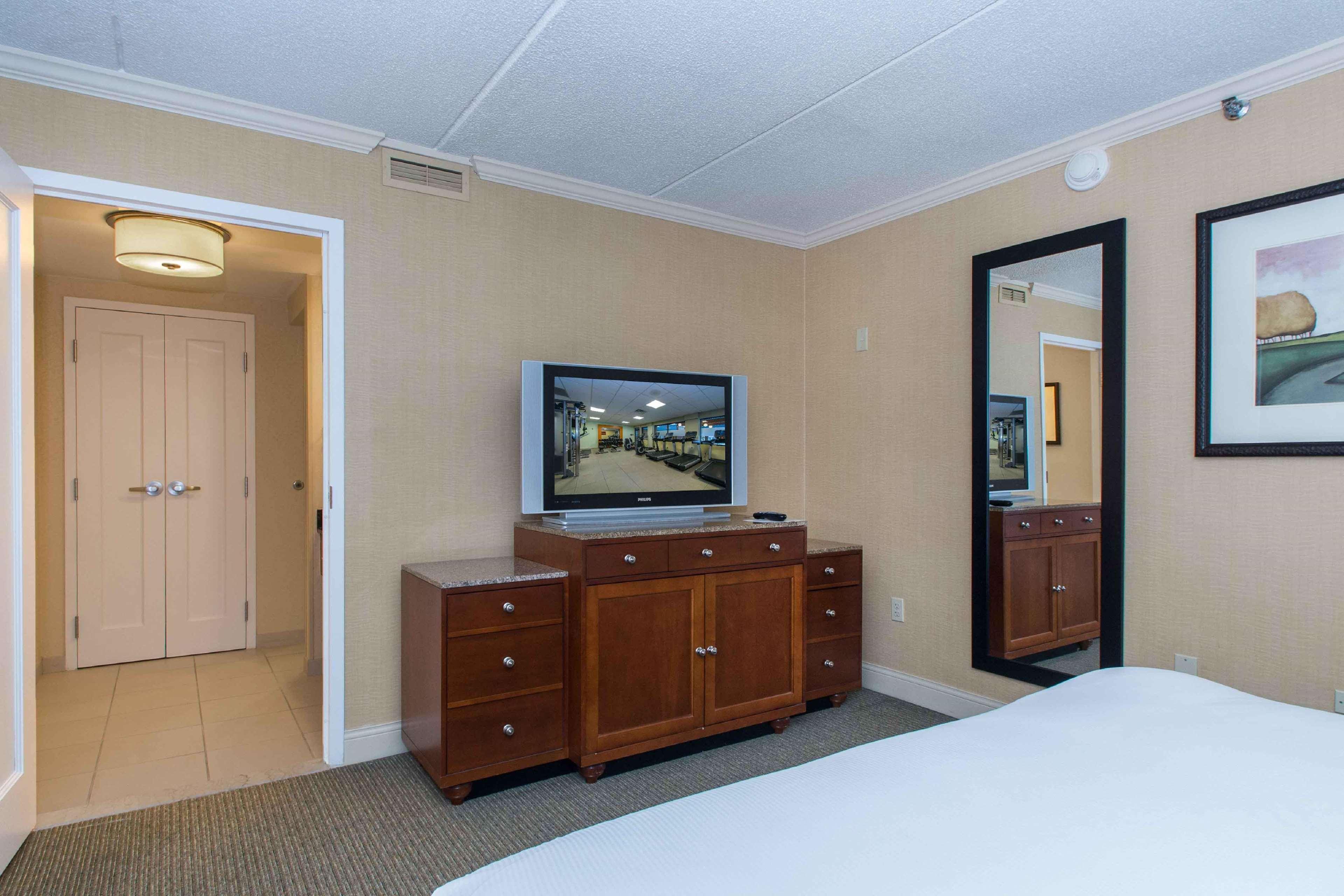 Doubletree By Hilton Cleveland East Beachwood Zewnętrze zdjęcie