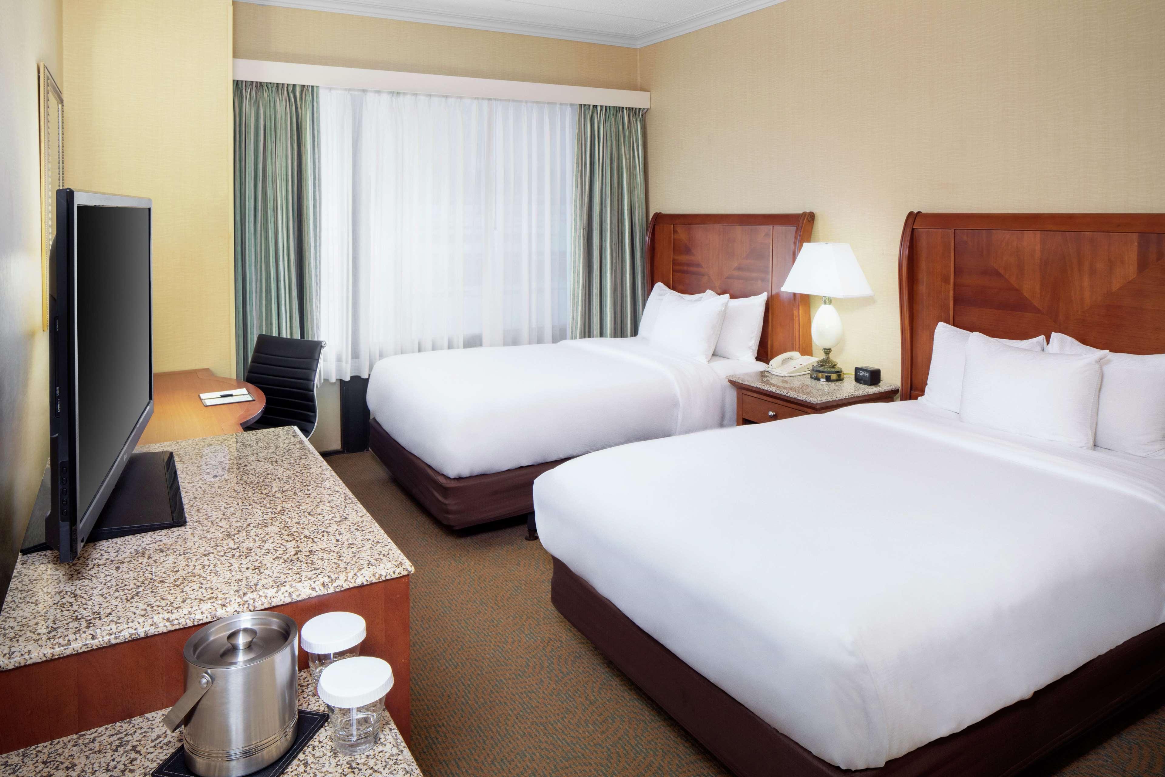 Doubletree By Hilton Cleveland East Beachwood Zewnętrze zdjęcie