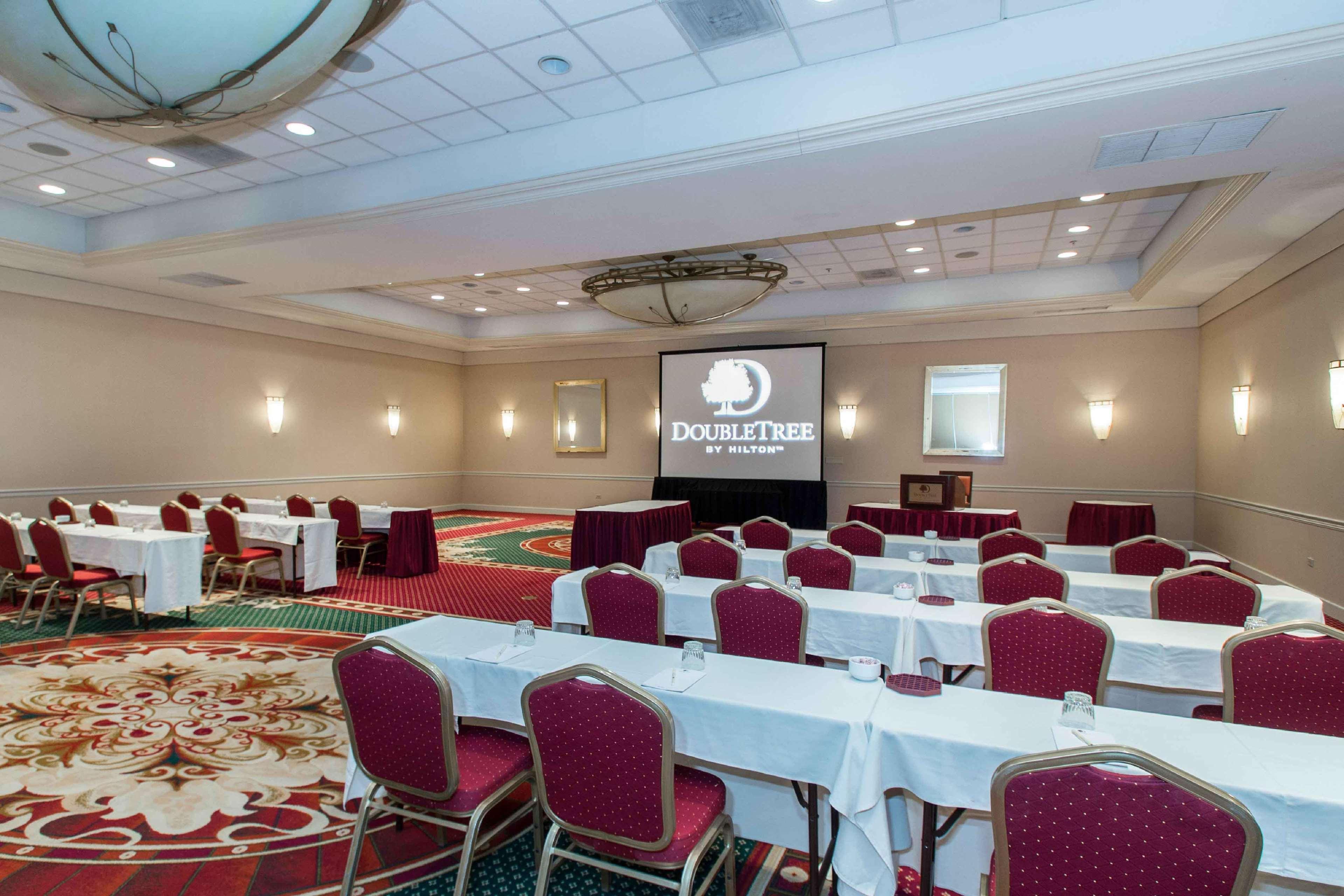 Doubletree By Hilton Cleveland East Beachwood Zewnętrze zdjęcie