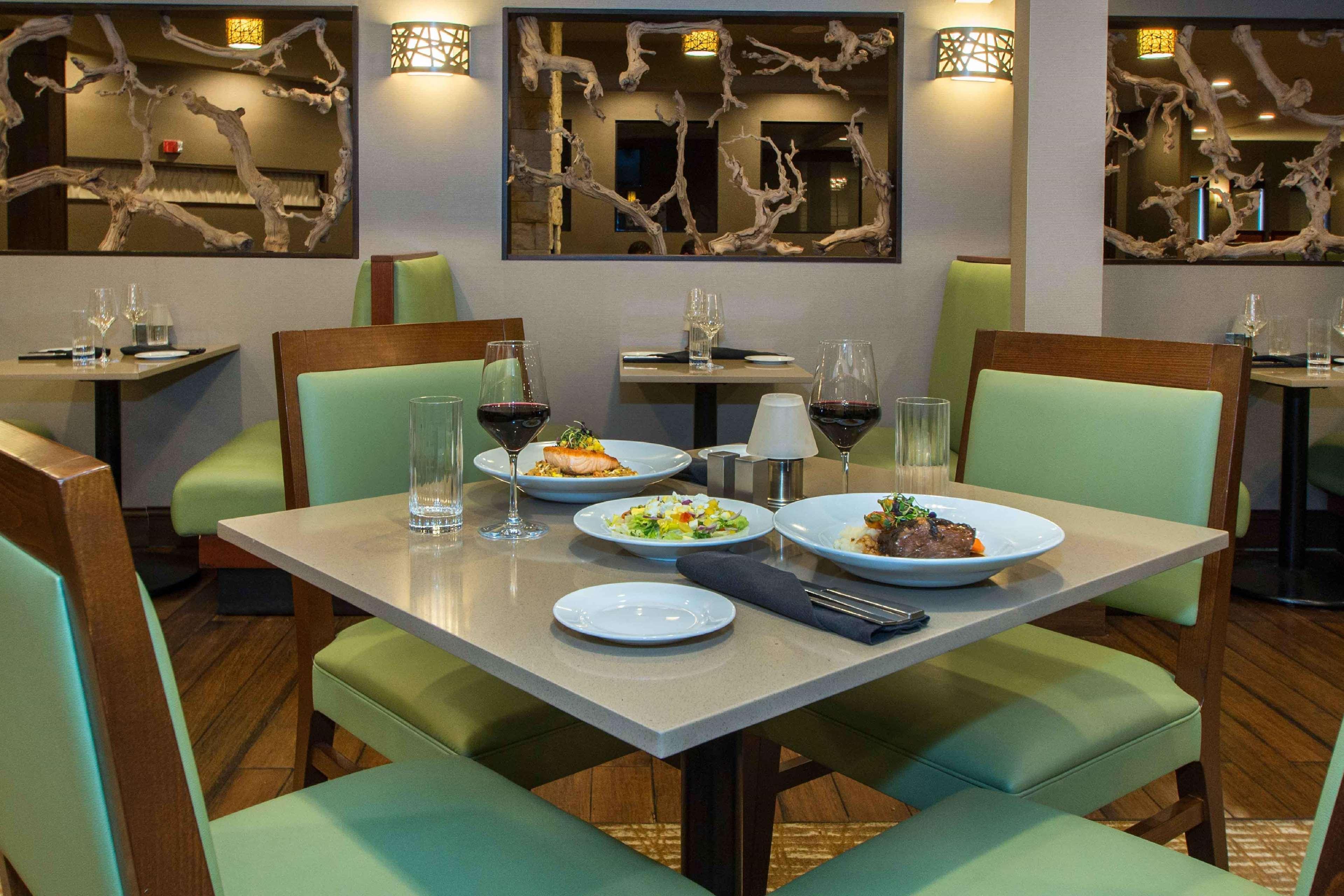 Doubletree By Hilton Cleveland East Beachwood Zewnętrze zdjęcie