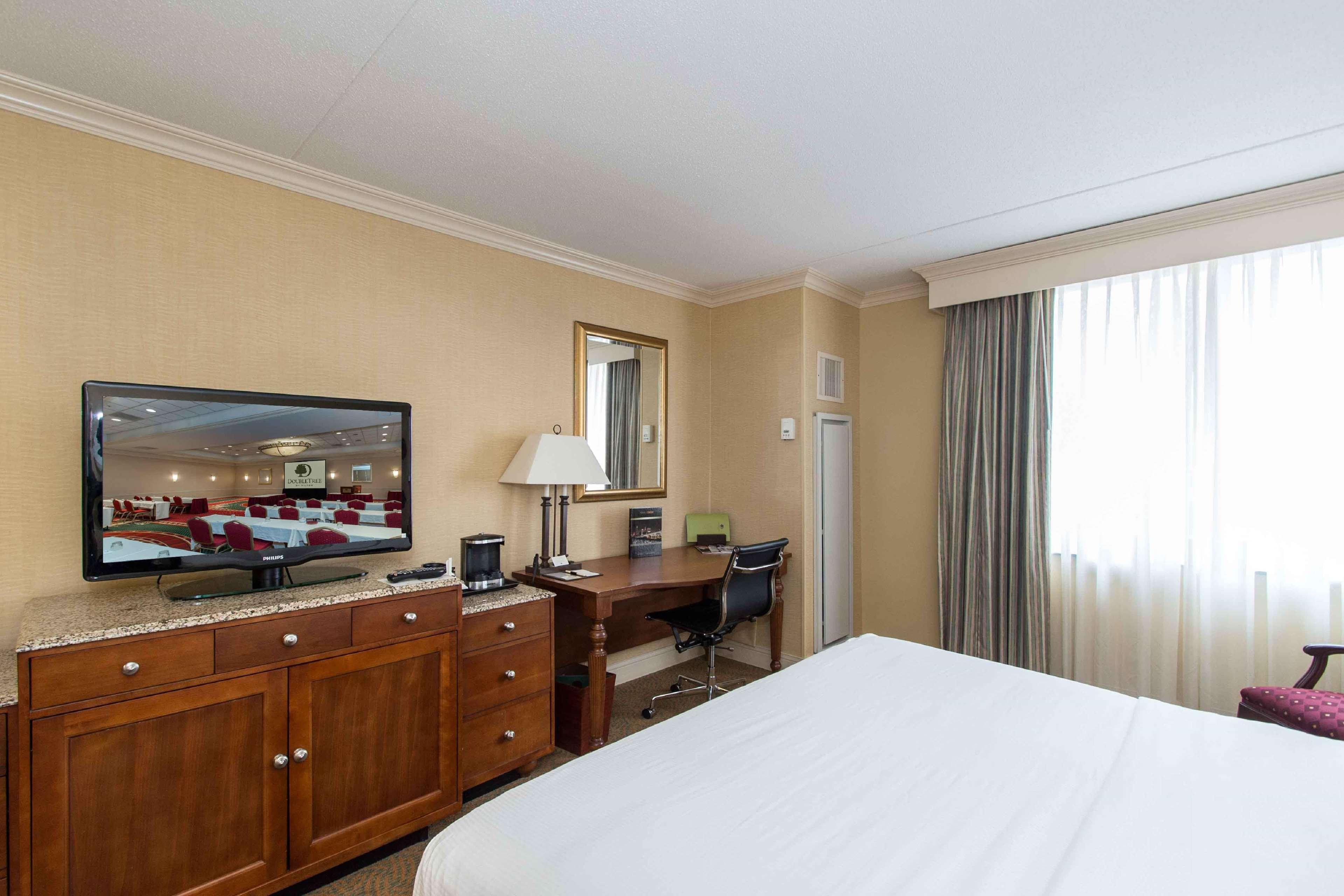 Doubletree By Hilton Cleveland East Beachwood Zewnętrze zdjęcie